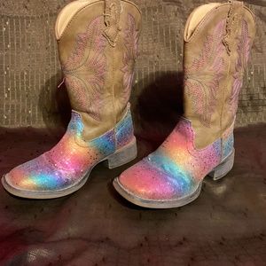 Young girls boots